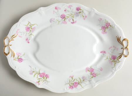 AHR180 18" Oval Serving Platter with Well