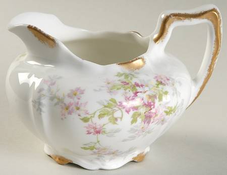 AHR186 Creamer