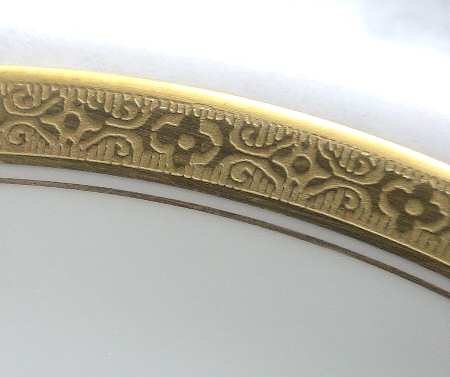 AHR201 Luncheon Plate