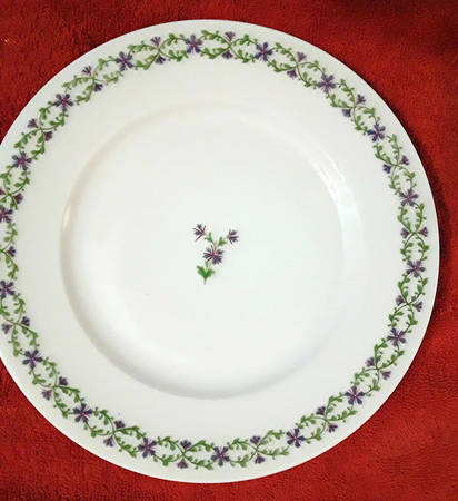 AHR227 Dinner Plate