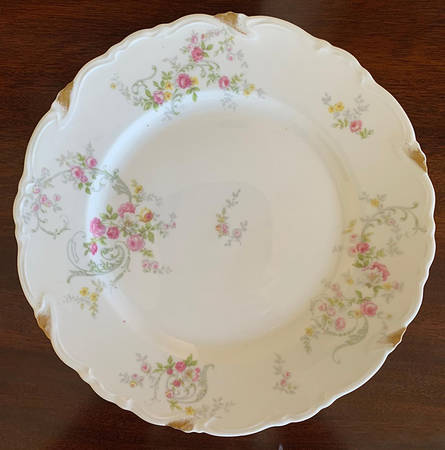 AHR228 Dinner Plate