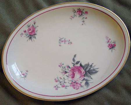 AHR233 11" Oval Serving Platter