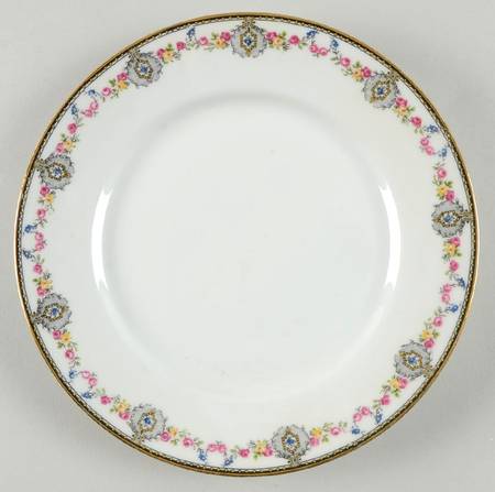 AHR7 Luncheon Plate