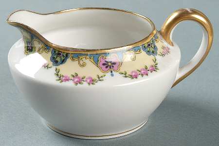 AHR9 Creamer