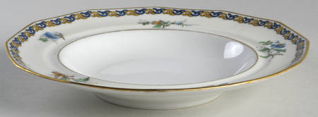 AHR95 Round Butter No Lid by Charles Ahrenfeldt