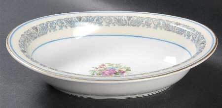 Arlesienne 9" Oval Vegetable Bowl