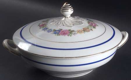 Calais Round Covered Vegetable