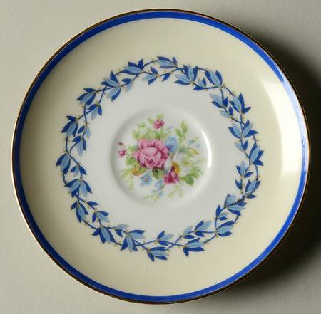 Marie Louise Saucer