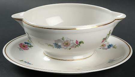Normandie Gravy Boat with Attached Underplate