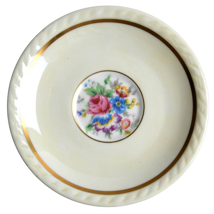 Versailles Saucer