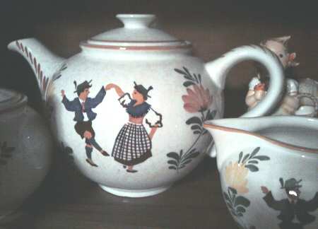 AIR1 Teapot & Lid
