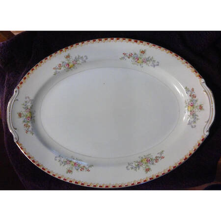 AIY1 (JAPAN) 16" Oval Serving Platter