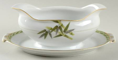 Bamboo Gravy Boat with Attached Underplate