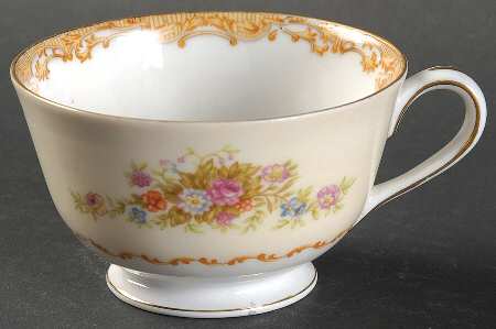 Coronet Footed Cup
