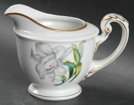 Donna Lily Creamer