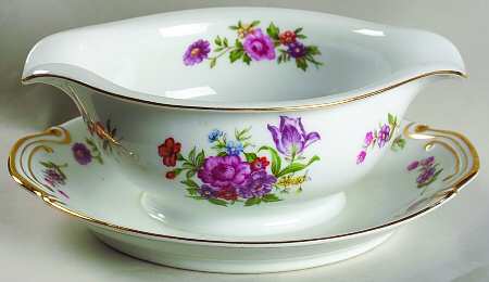 Dresdenia Gravy Boat with Attached Underplate