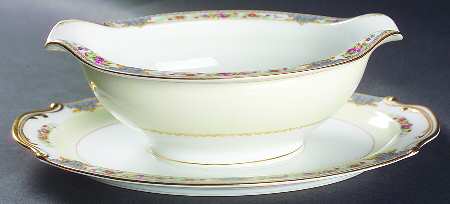 Empress Gravy Boat with Attached Underplate