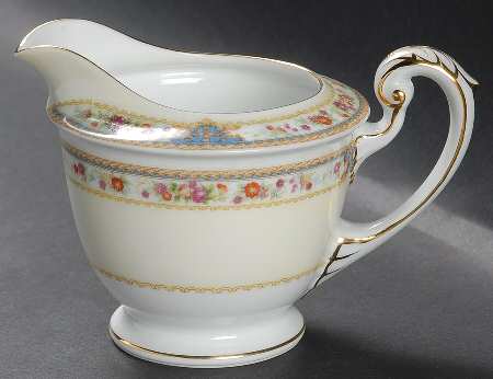 Empress Creamer