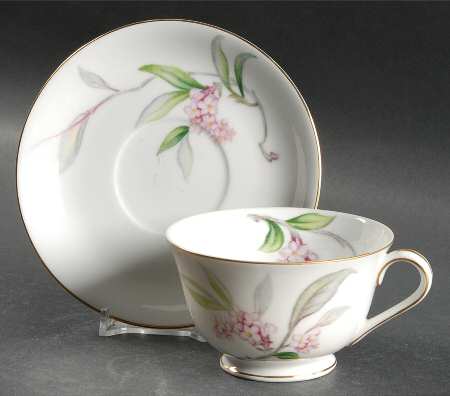 Larkspur Footed Cup & Saucer Set