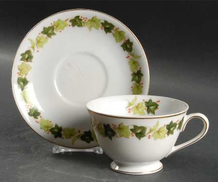 May Fair (Ivy Around Center) Footed Cup & Saucer Set