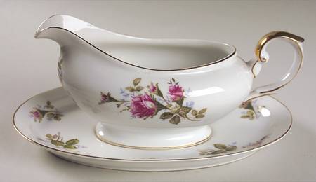 Moss Rose Gravy Boat & Underplate