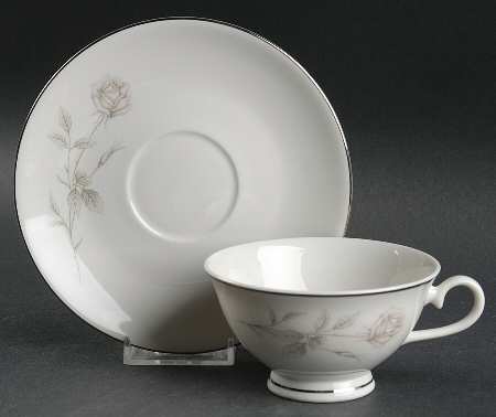 Promise Footed Cup & Saucer Set