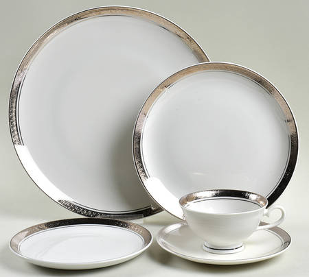 Renee 5 Piece Place Setting