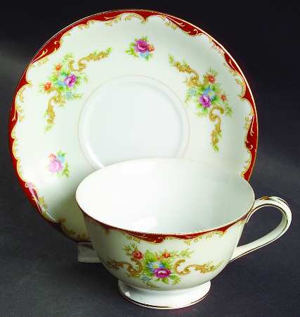 Wembley Footed Cup & Saucer Set