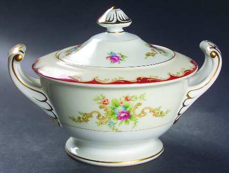 Wembley Sugar Bowl & Lid