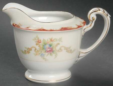 Wembley Creamer by Aladdin