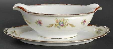 Wembley Gravy Boat with Attached Underplate