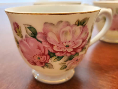ALB3 Footed Demitasse Cup