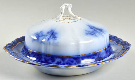 Touraine (Flow Blue) Round Covered Butter