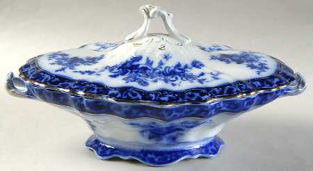 Touraine (Flow Blue) Oval Covered Vegetable