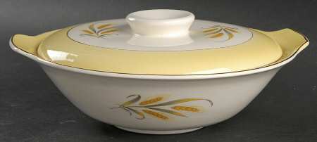 Goldcrest Round Covered Vegetable