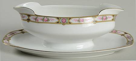 ALT1 Gravy Boat with Attached Underplate