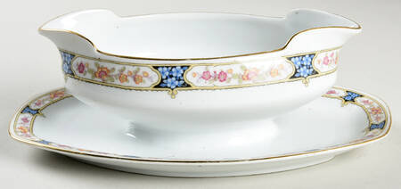 ALT108 Gravy Boat with Attached Underplate