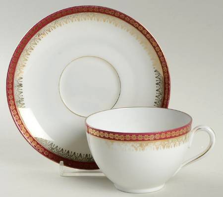 ALT117 Footed Cup & Saucer Set