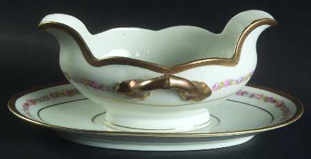5544 Gravy Boat & Underplate