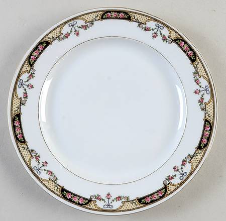 ALT37 Luncheon Plate