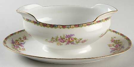 ALT50 Gravy Boat with Attached Underplate