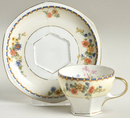 Jardiniere Footed Demitasse Cup & Saucer Set