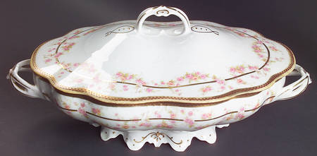 ALT62 Oval Covered Vegetable