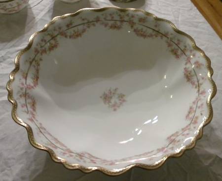 ALT62 10" Round Vegetable Bowl
