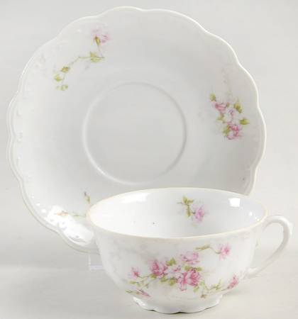 C505 Flat Cup & Saucer Set