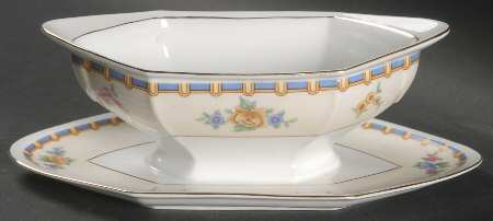Berkshire Gravy Boat with Attached Underplate