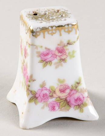 Bridal Rose (Scalloped, Gold Edge) Individual Salt Shaker