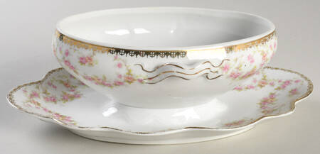 Bridal Rose (Scalloped, Gold Edge) Gravy Boat w/Attached Underplate No Lid