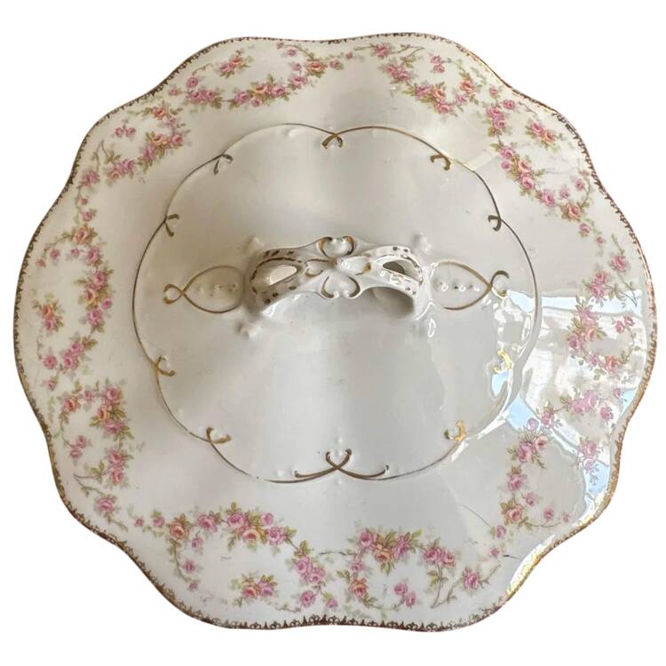 Bridal Rose (Scalloped, Gold Edge) Lid for Round Vegetable