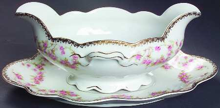 Bridal Rose (Scalloped, Gold Edge) Gravy Boat & Underplate